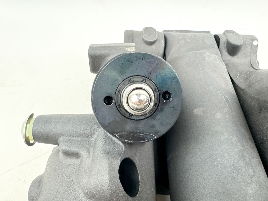 2007 Mercury 150 HP 4 Stroke Outboard Power Trim Tilt Unit 8M0168222 OEM