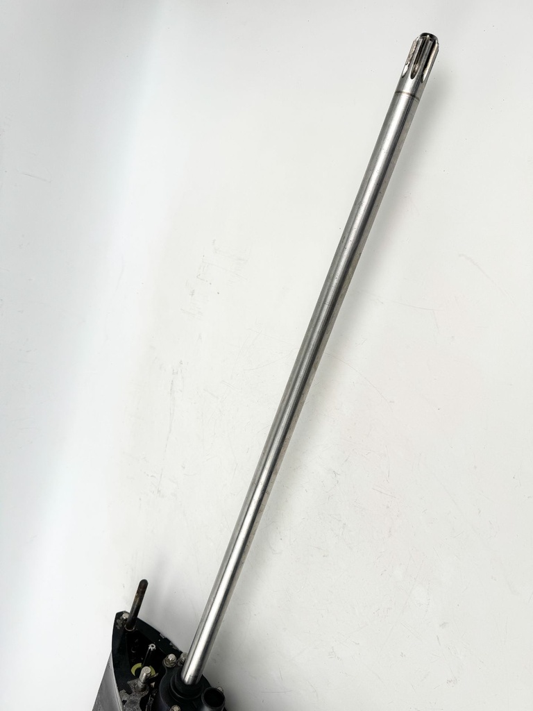 2001 Mercury 150 HP 2 Stroke Outboard 25" XL Lower Unit Gear Case 9148T86