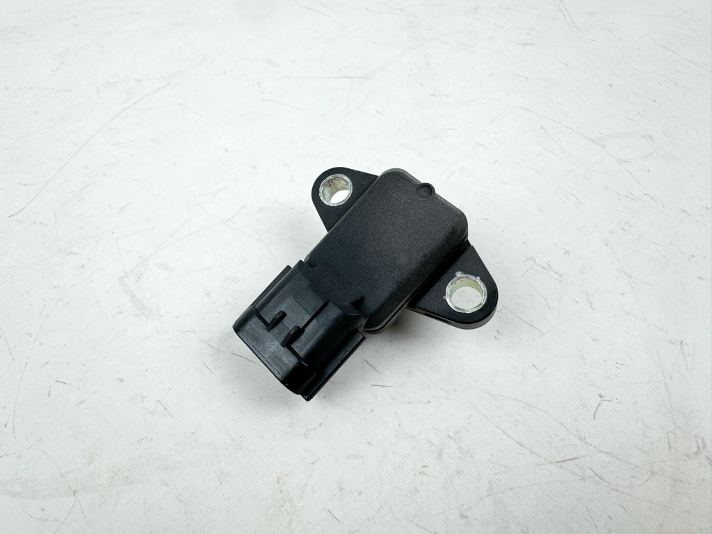 2019 Suzuki 150 HP 4 Stroke Outboard MAP Pressure Sensor 18590-68H00 OEM