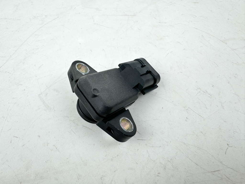 2019 Suzuki 150 HP 4 Stroke Outboard MAP Pressure Sensor 18590-68H00 OEM
