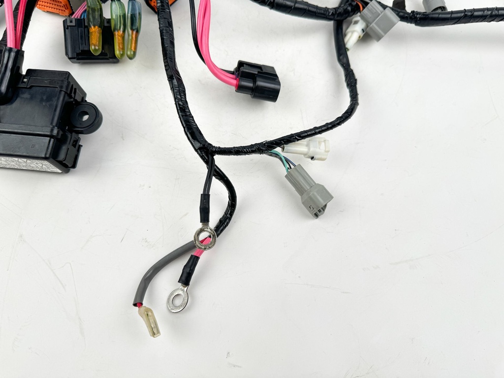 2019 Suzuki 150 HP 4 Stroke Outboard Engine Wire Harness 36610-96L40 OEM