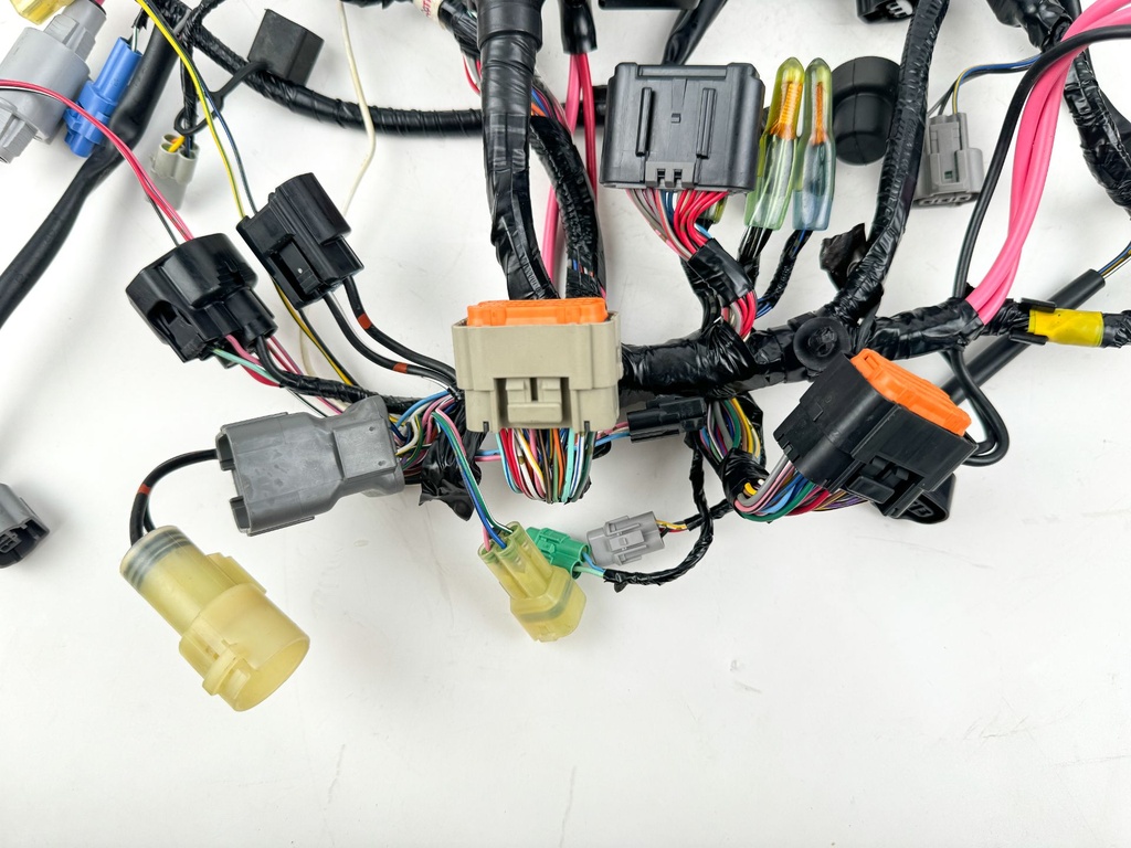 2019 Suzuki 150 HP 4 Stroke Outboard Engine Wire Harness 36610-96L40 OEM