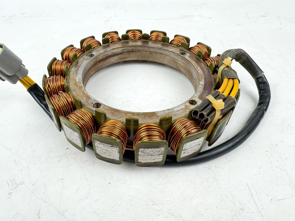 2019 Suzuki 150 HP 4 Stroke Outboard Stator Charging Coil 32120-96J00 OEM