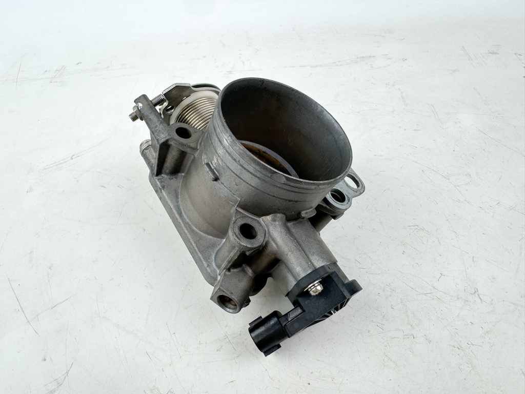 2019 Suzuki 150 HP 4 Stroke Outboard Throttle Body Assembly 13300-96J00 OEM