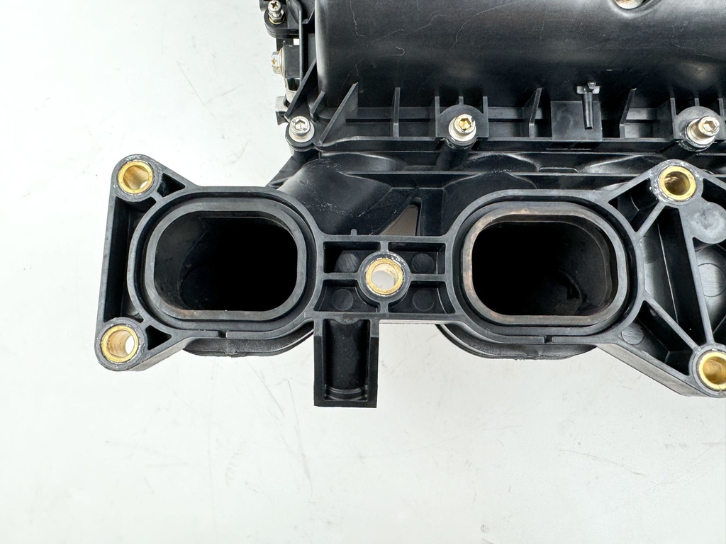 2019 Suzuki 150 HP 4 Stroke Outboard Intake Manifold 13110-96J00 OEM