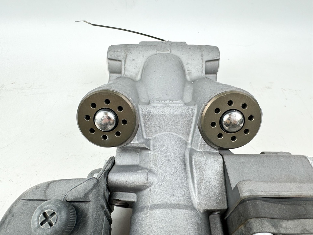 2019 Suzuki 150 HP 4 Stroke Outboard Power Trim Tilt Unit 48000-96J13 OEM