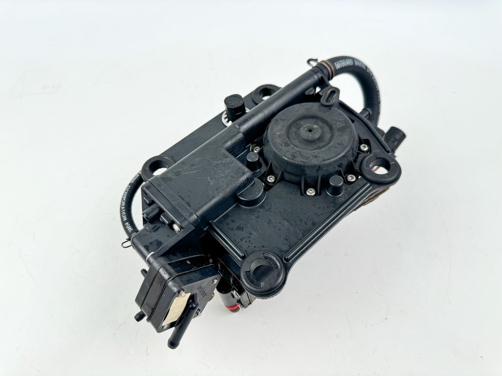 1996 Johnson 150 HP 2 Stroke Outboard VRO Fuel Pump Assembly W/ Primer 0435555