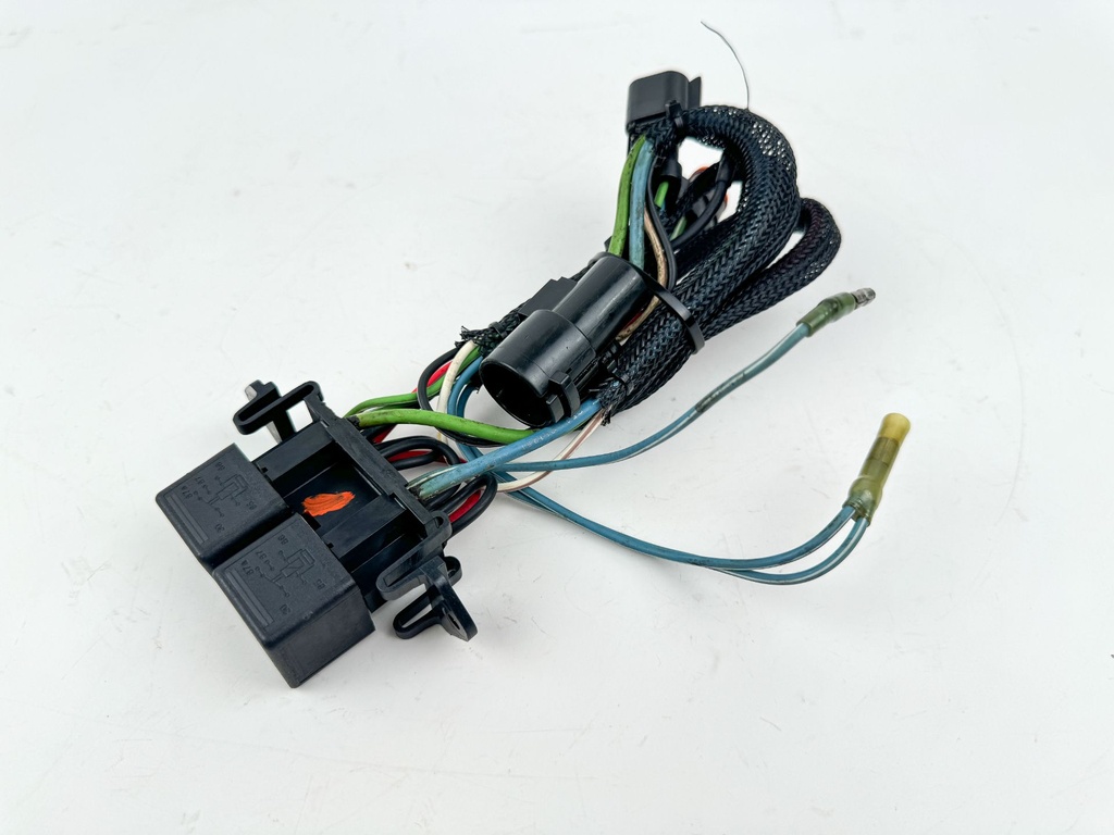 1996 Johnson 150 HP 2 Stroke Outboard Trim Relay Harness 0585003 OEM