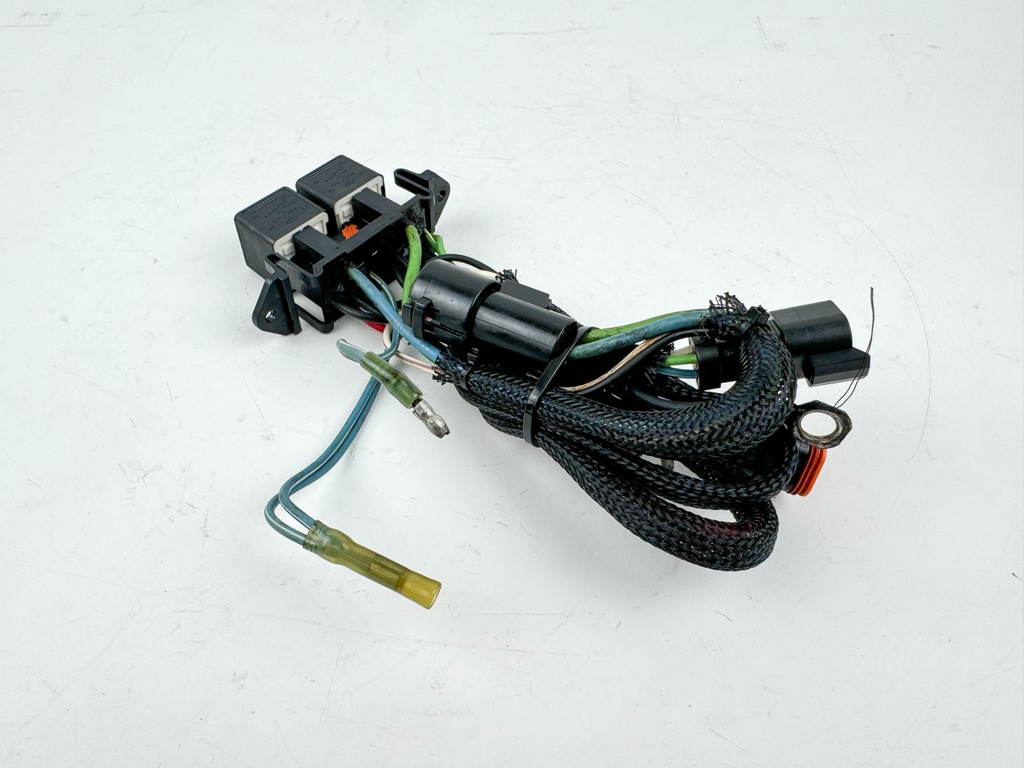 1996 Johnson 150 HP 2 Stroke Outboard Trim Relay Harness 0585003 OEM