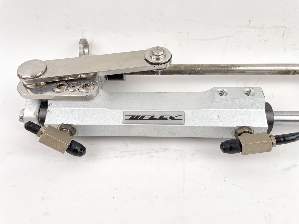 UFlex Outboard Hydraulic Steering Cylinder Ram