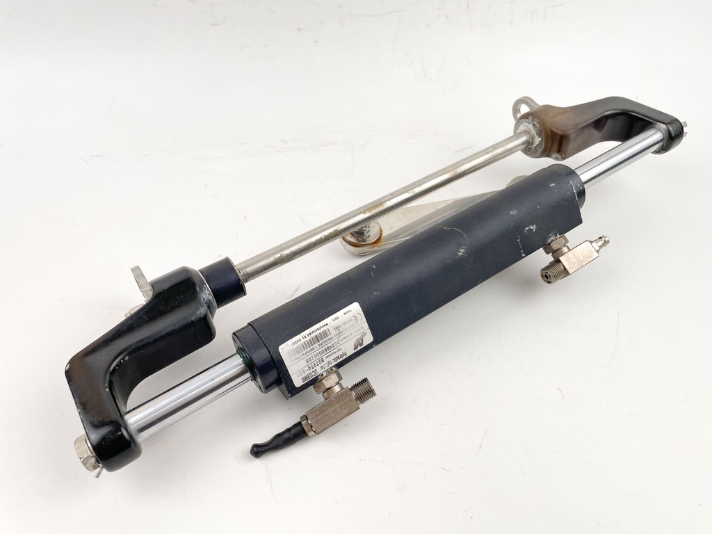 Mercury Outboard Hydraulic Power Steering Arm 897974-A01