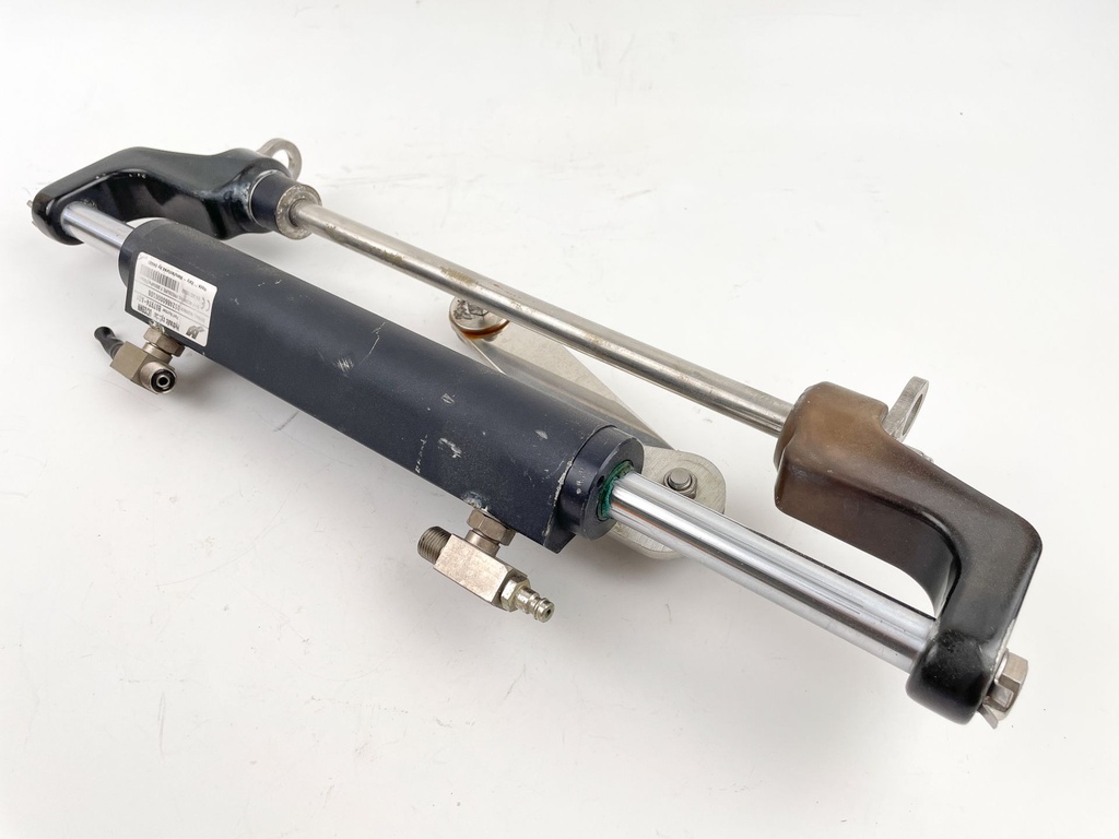 Mercury Outboard Hydraulic Power Steering Arm 897974-A01