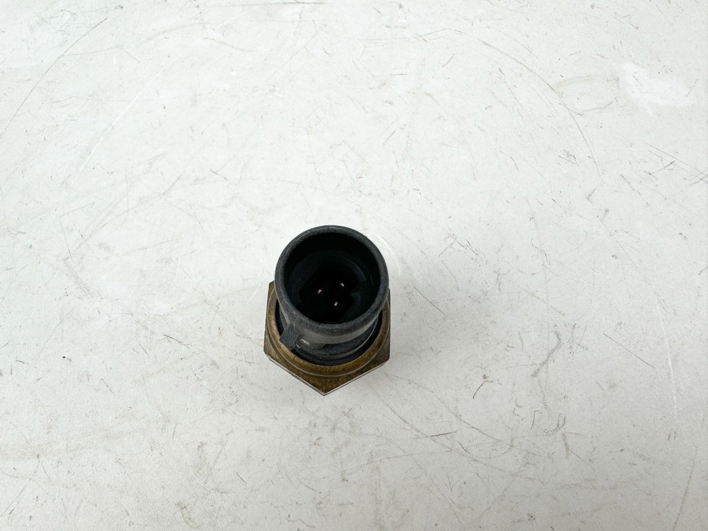 2006 Mercury 115 HP 2 Stroke Outboard Water Pressure Sensor 881879A7 OEM