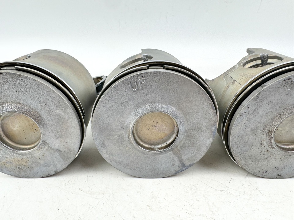 2006 Mercury 115 HP 2 Stroke Outboard Piston & Connecting Rod Set 879858T03 OEM