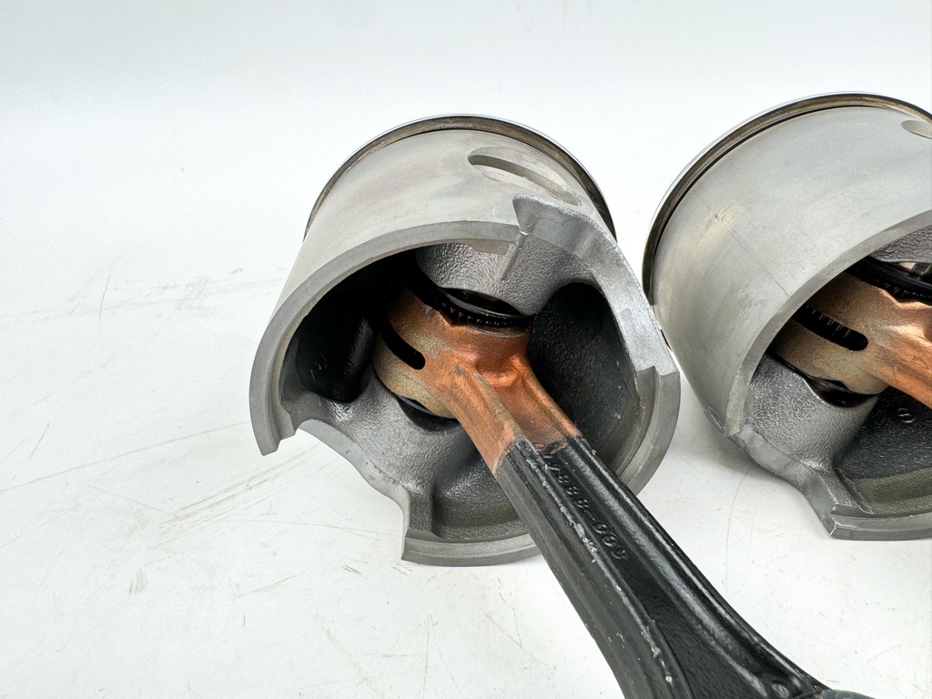 2006 Mercury 115 HP 2 Stroke Outboard Piston & Connecting Rod Set 879858T03 OEM