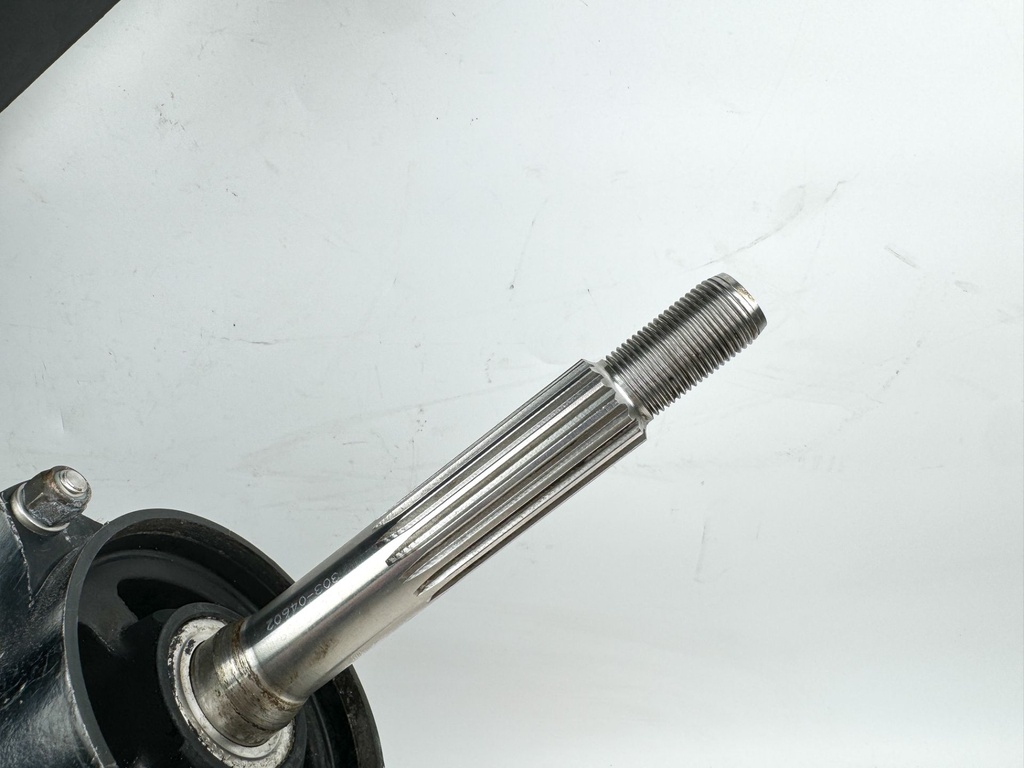 Mercury 75 90 115 125 HP 2 Stroke 20" Long Lower Unit Gear Case 9011J15