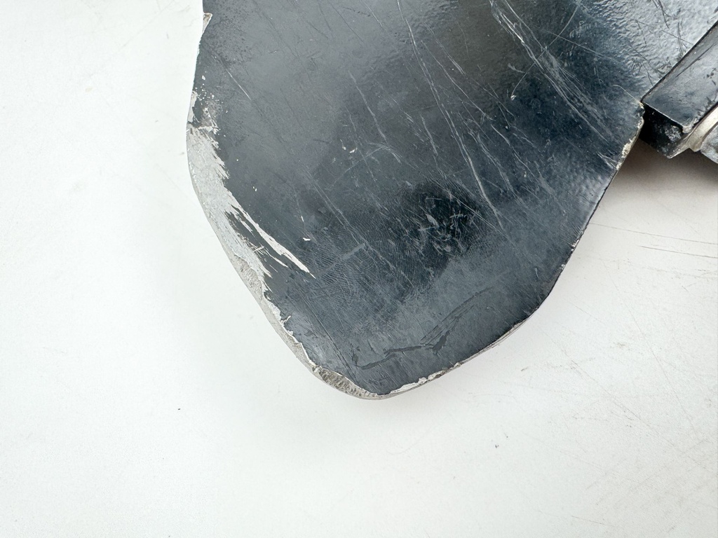 Mercury 75 90 115 125 HP 2 Stroke 20" Long Lower Unit Gear Case 9011J15