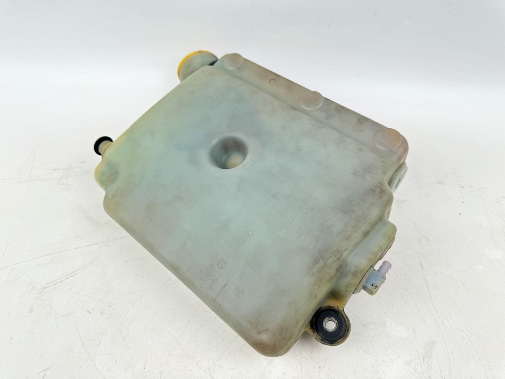 2000 Mercury 90 HP 2 Stroke Outboard Oil Tank 828361A2 OEM