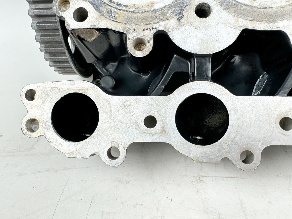 2004 Mercury 60 HP 4 Stroke Outboard Cylinder Head 857082A6 OEM