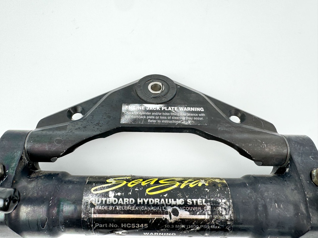 SeaStar Front Mount Outboard Hydraulic Steering Cylinder Assembly Ram HC5345