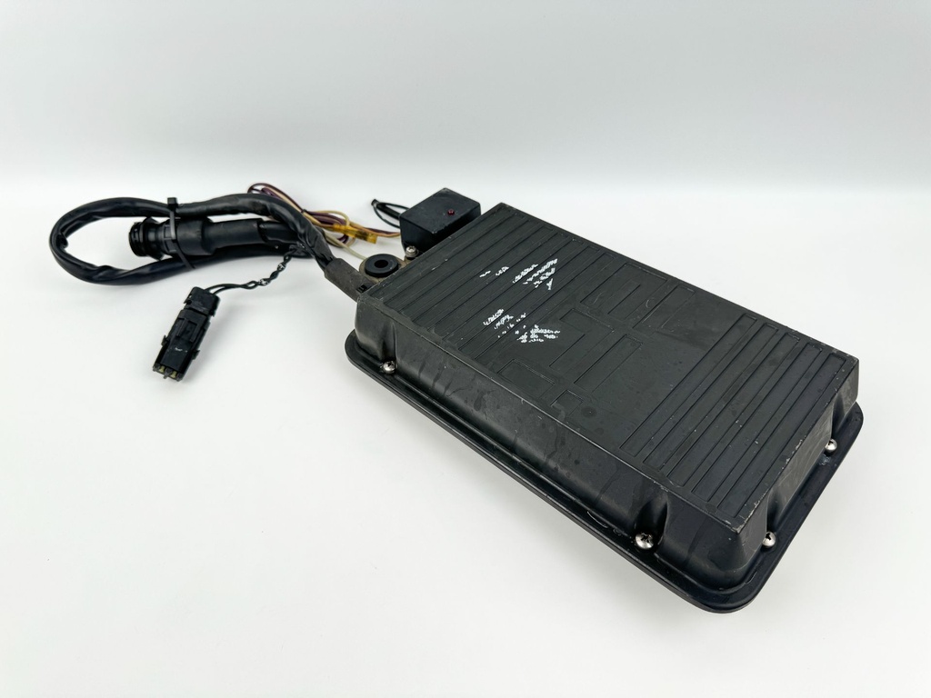 1999 Mercury 200 HP 2 Stroke Outboard Engine Control Unit ECU 824003A8 OEM