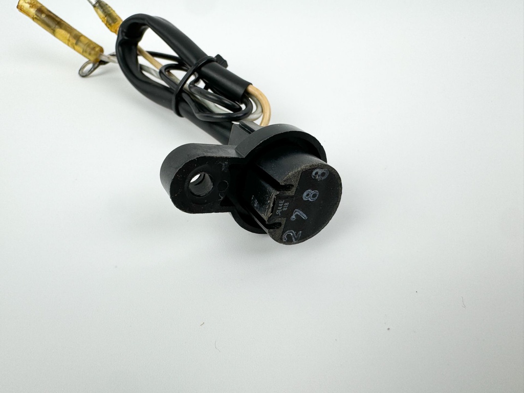 1999 Mercury 200 HP 2 Stroke Outboard Oil Sensor 12430A4 OEM