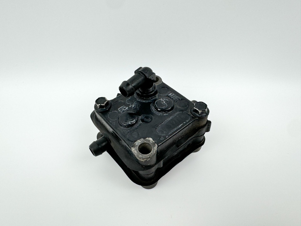 1999 Mercury 200 HP 2 Stroke Outboard Fuel Pump 14360A43 OEM