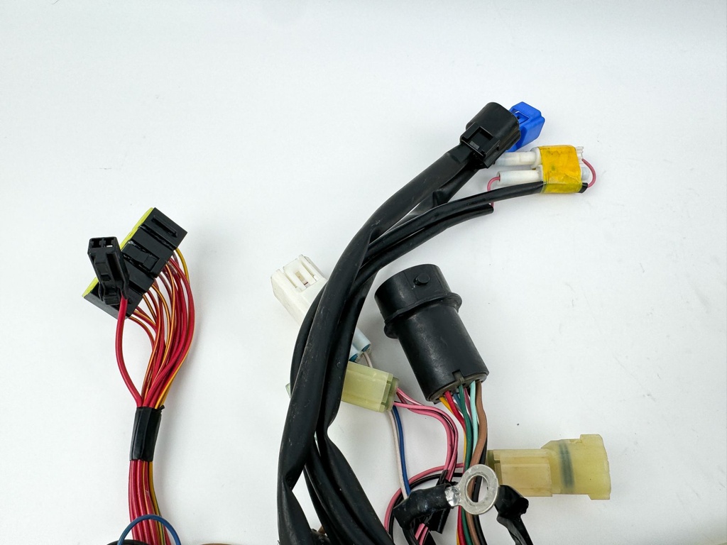 16-21 Yamaha 150HP 4 Stroke Outboard Engine Wire Harness 63P-82590-A1-00