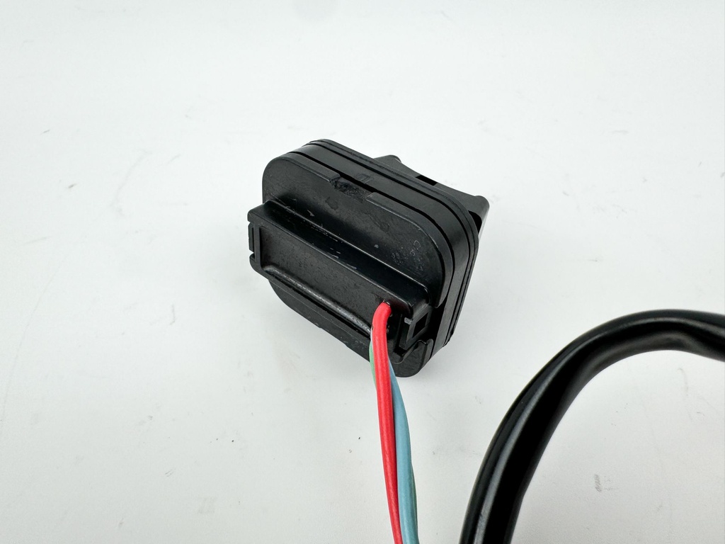 2019 Yamaha 150 HP 4 Stroke Outboard Trim Switch 69J-82563-01-00 OEM