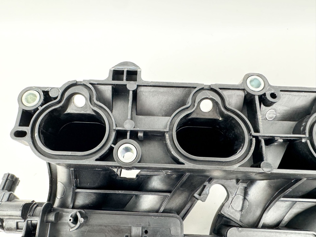 2019 Yamaha 150 HP 4 Stroke Outboard Intake Manifold & Throttle Body 63P-13751-20-00 OEM