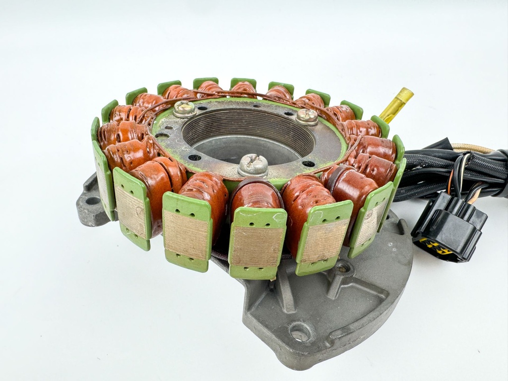 02-04 Yamaha 75 80 90 100 HP 4 Stroke Outboard Pulser Base Stator Assembly 67F-85560-01-00