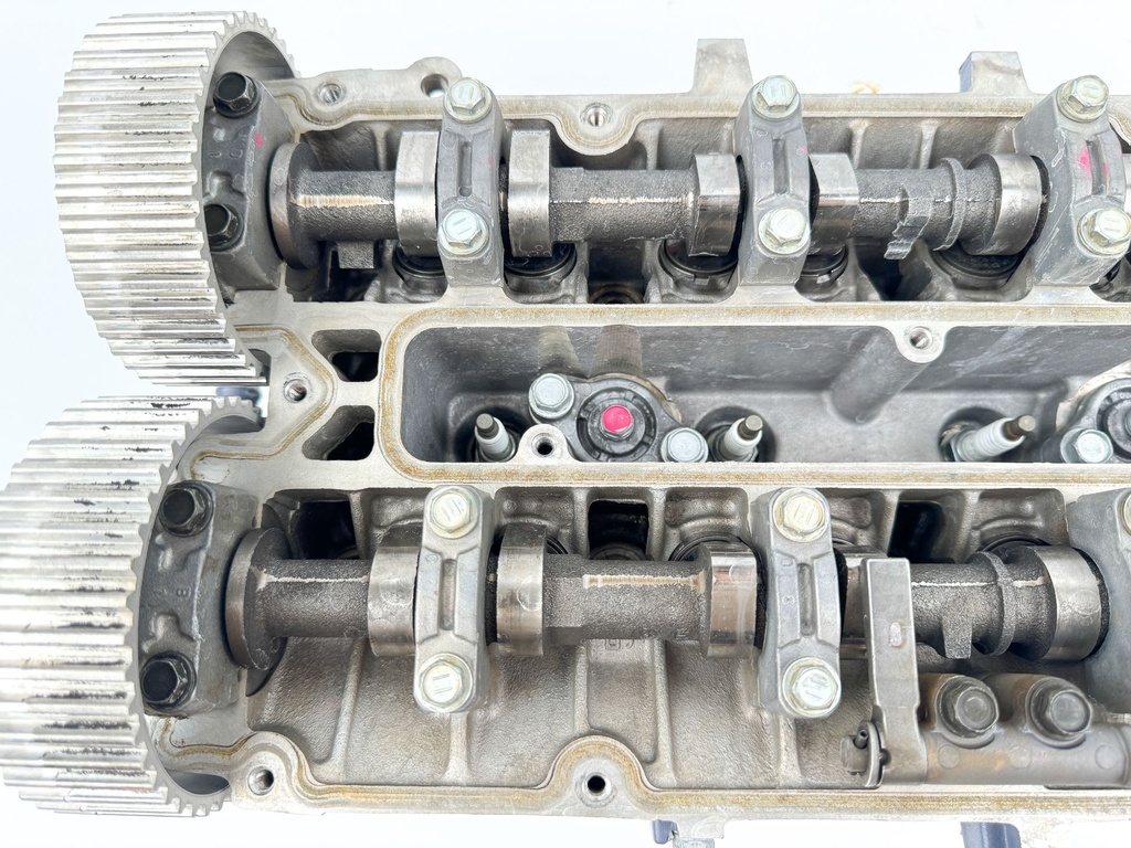 2001 Yamaha 80 HP 4 Stroke Outboard Cylinder Head 67F-W009A-02-1S OEM