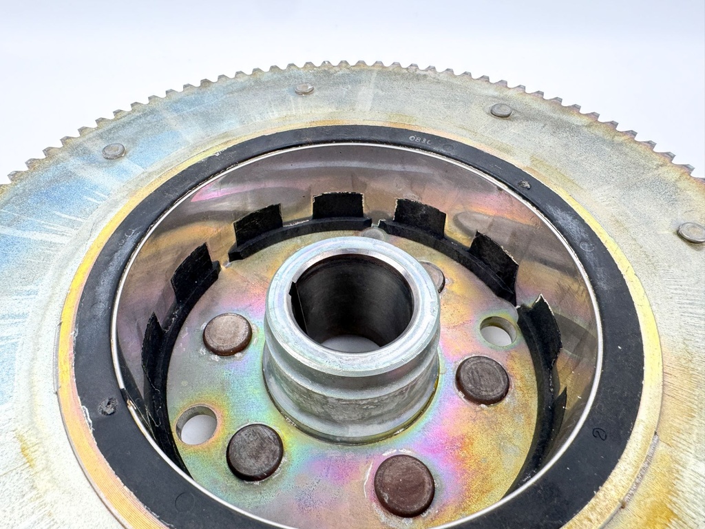 2001 Yamaha 80 HP 4 Stroke Outboard Flywheel Rotor 67F-85550-00-00 OEM