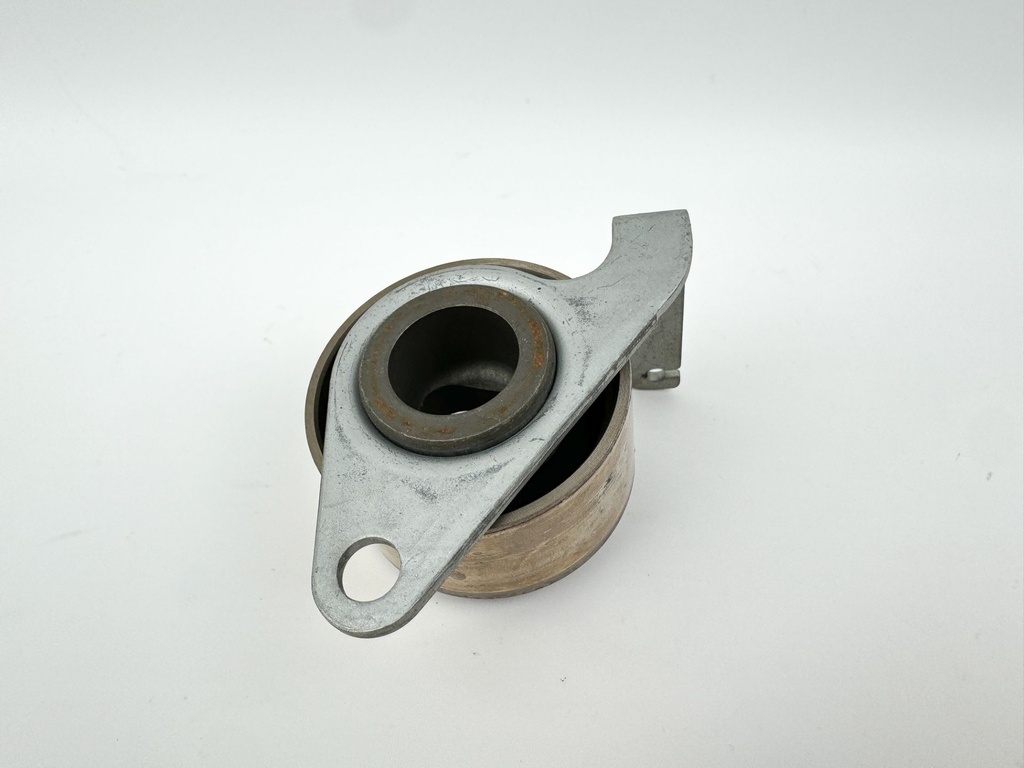 2001 Yamaha 80 HP 4 Stroke Outboard Belt Tensioner 67F-11590-00-00 OEM