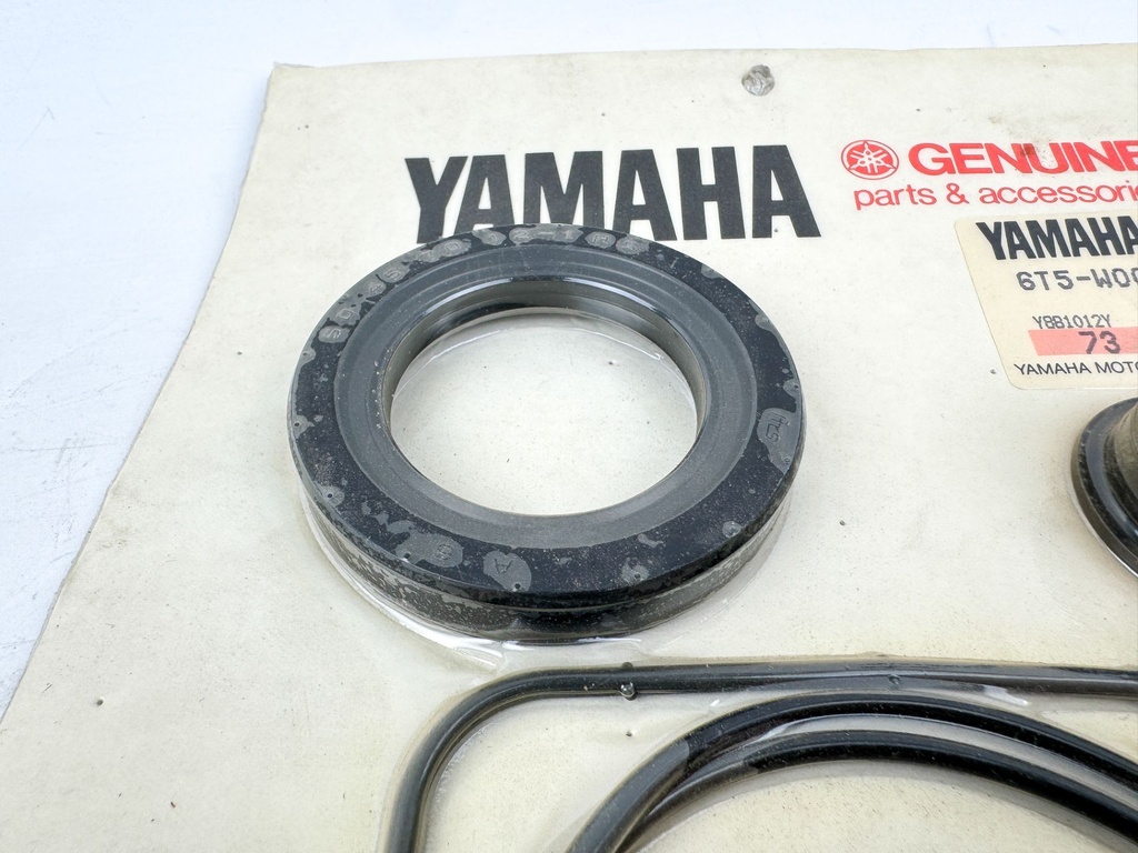 Yamaha Upper Unit Seal Kit 6T5-W0001-30-00 Brand New OEM