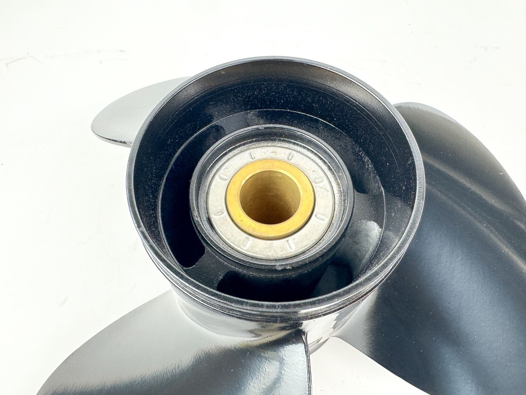 Volvo Penta New OEM SX Stern Drive Propeller 14.5" x 19P 3817468 Brand New