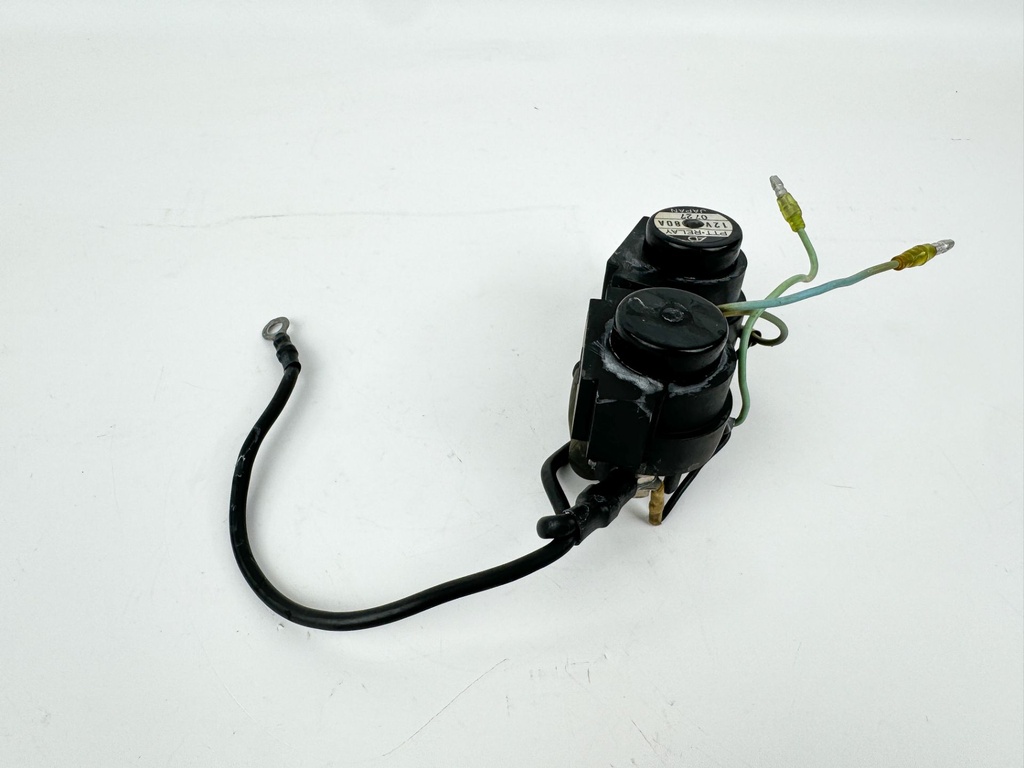 99-04 Yamaha 75 80 90 100 HP 4 Stroke Outboard Trim Tilt Relay 6E5-8195B-01-00