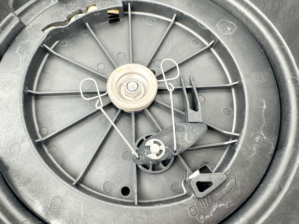 2015 Evinrude 30 HP 2 Stroke 2 Stroke Outboard Pull Start Recoil Starter Assembly 5009238