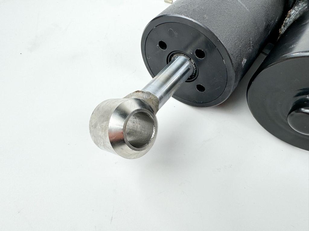 2015 Evinrude 30 HP 2 Stroke Outboard Power Trim Tilt Unit 5007774 OEM