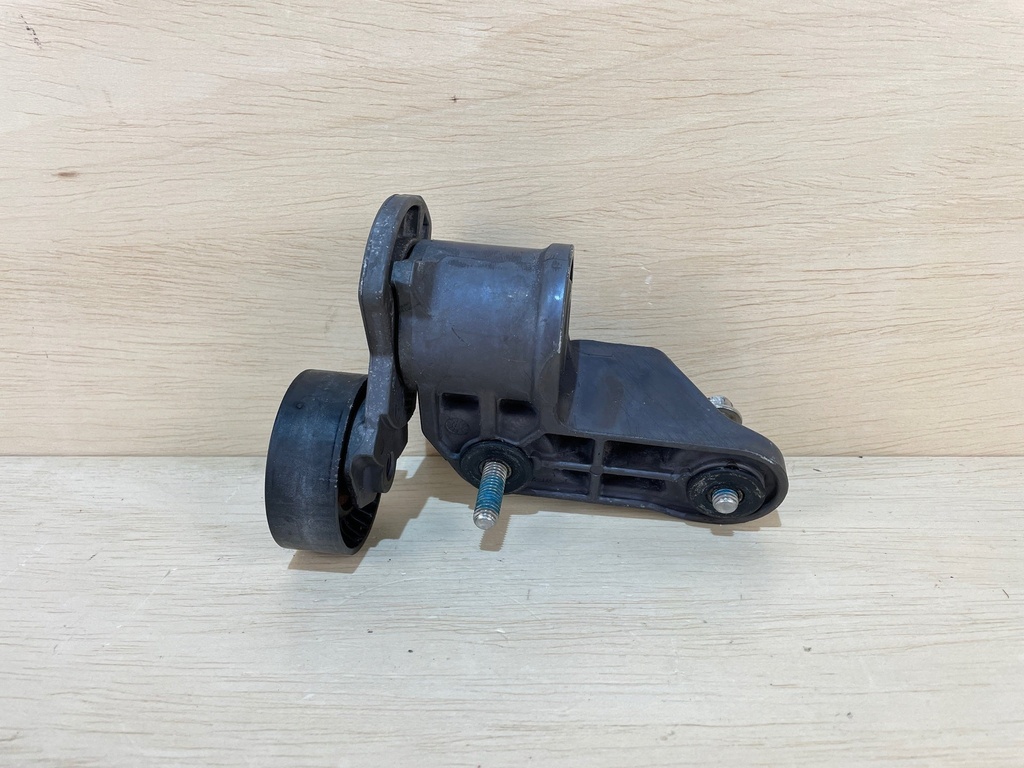 Mercury Verado 350HP Outboard Engine Belt Tensioner 8M0101707