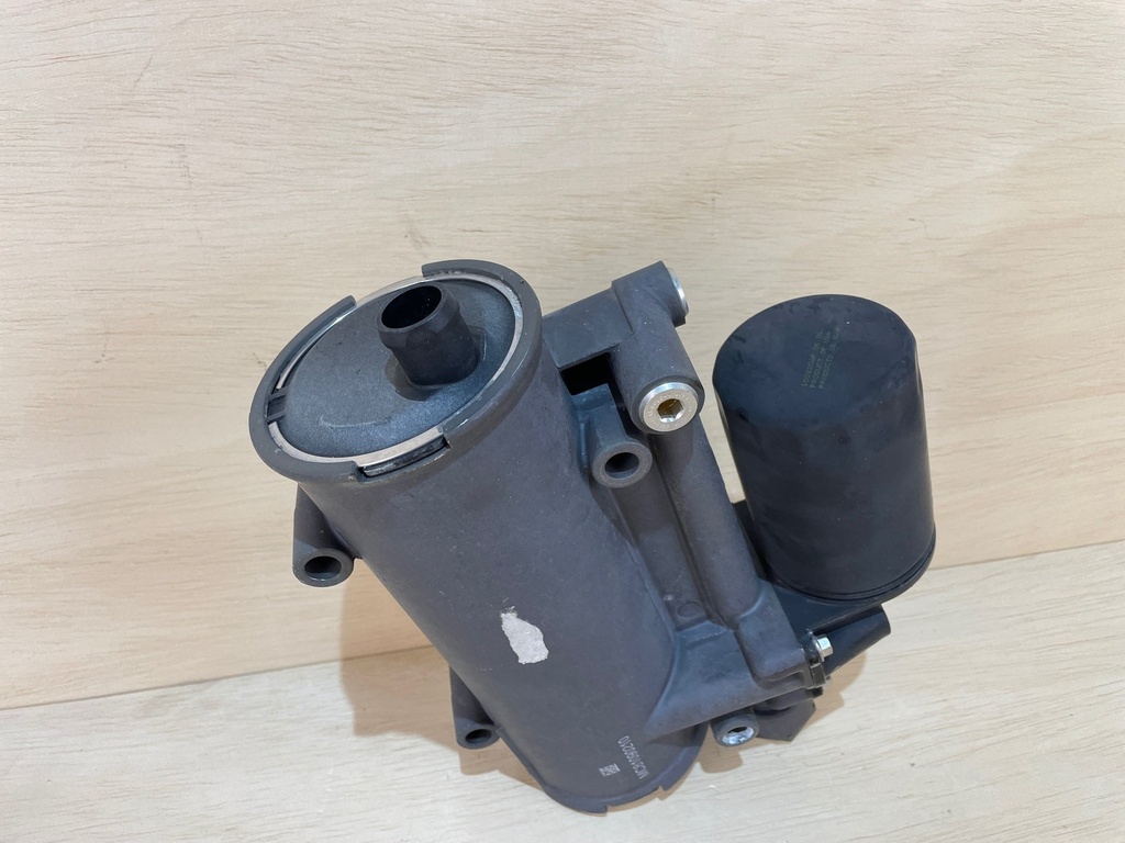 Mercury Verado 350HP Outboard Oil Cooler Assembly 8M0092405