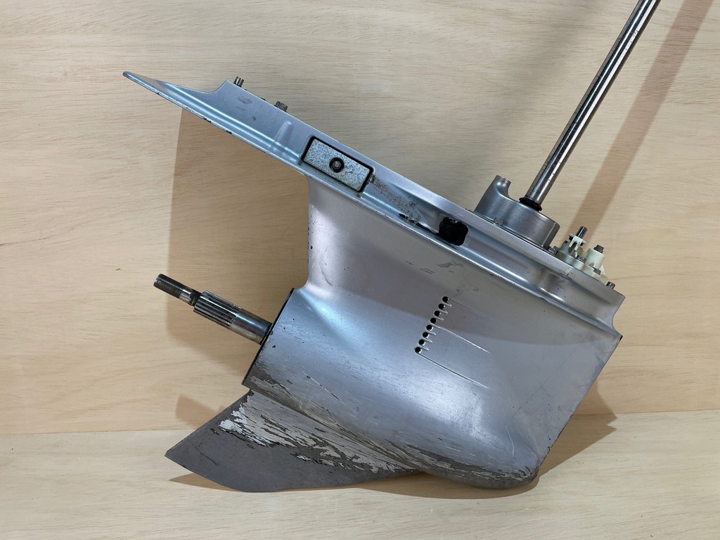 Mercury Verado 350HP 25" Gear Case Lower Unit RH 5.44 Torpedo - 8M0102481