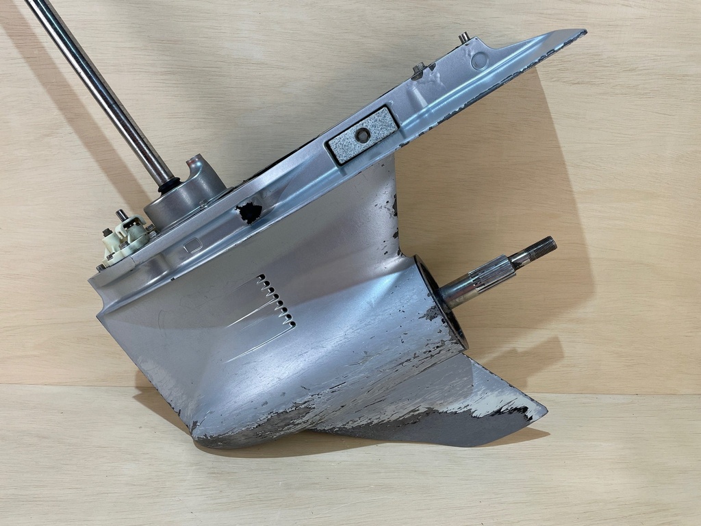 Mercury Verado 350HP 25" Gear Case Lower Unit RH 5.44 Torpedo - 8M0102481