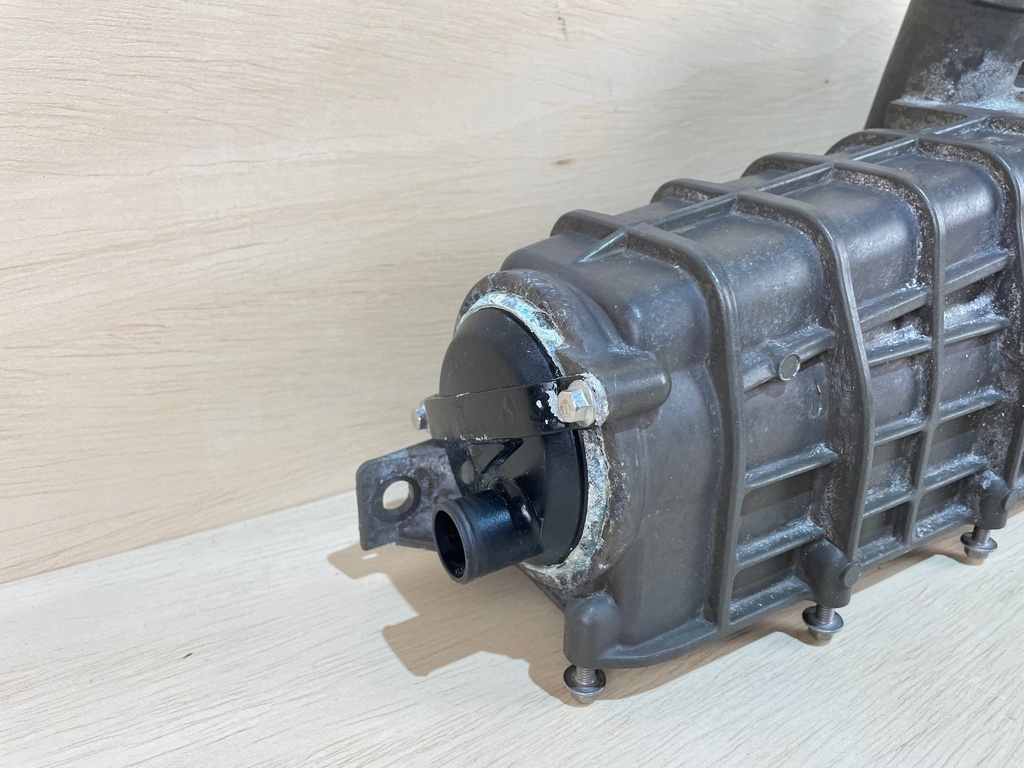 Mercury Verado 250HP Integrated Air Fuel Intercooler Assembly 880608T04