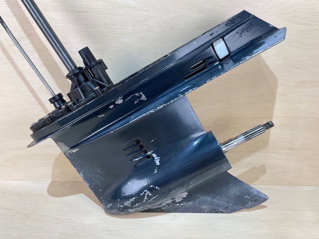 1993 Evinrude 88HP 20" Lower Unit GearCase 0435474