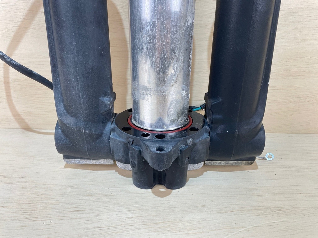 Mercury Verado 250HP Outboard Power Trim Assembly 880658T