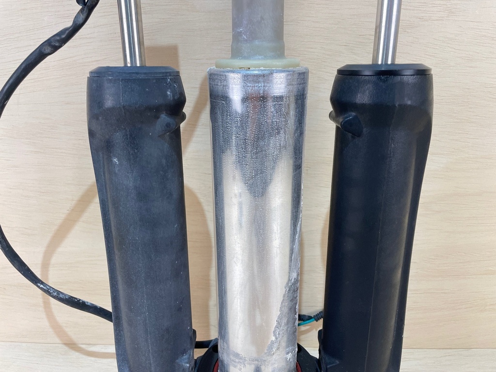 Mercury Verado 250HP Outboard Power Trim Assembly 880658T