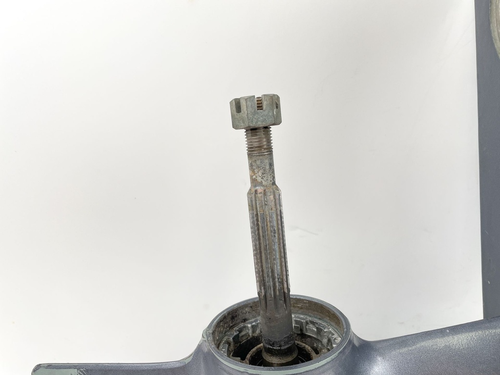 1995-2001 Yamaha 30HP 2 Stroke Outboard 15" Short Shaft Lower Unit Gear Case