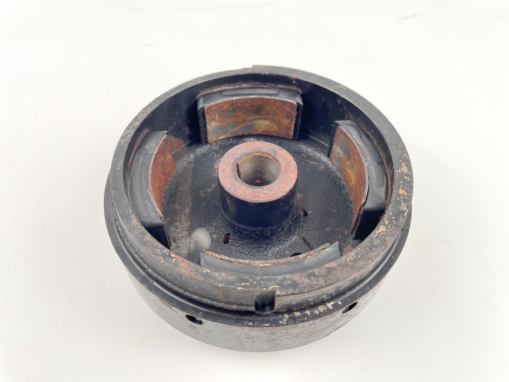 2002 Yamaha 9.9 HP 2 Stroke Outboard Flywheel Rotor 63V-85550-10-00 OEM