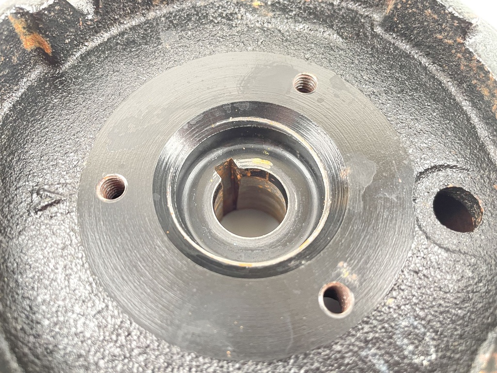 2002 Yamaha 9.9 HP 2 Stroke Outboard Flywheel Rotor 63V-85550-10-00 OEM